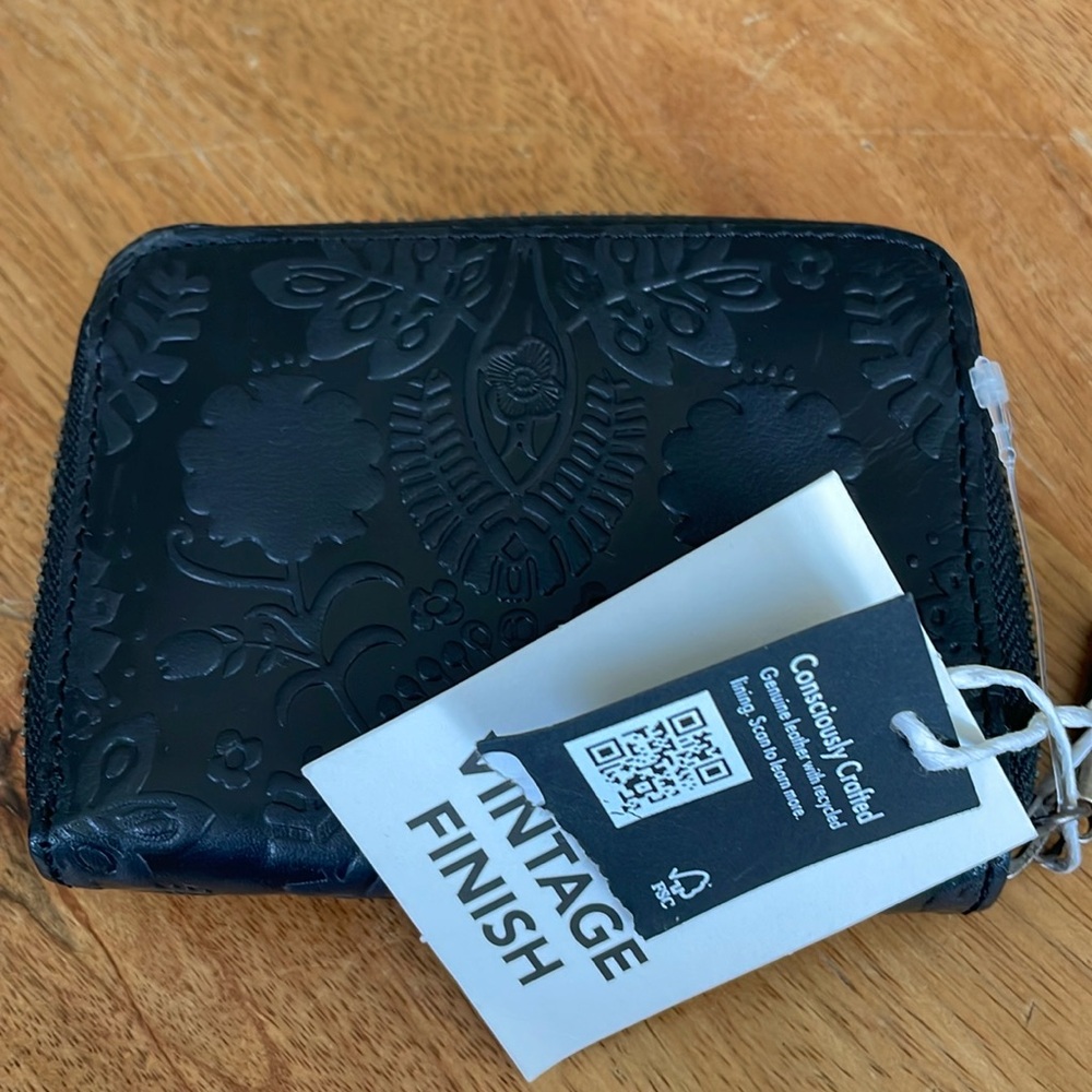 The Sak wallet
